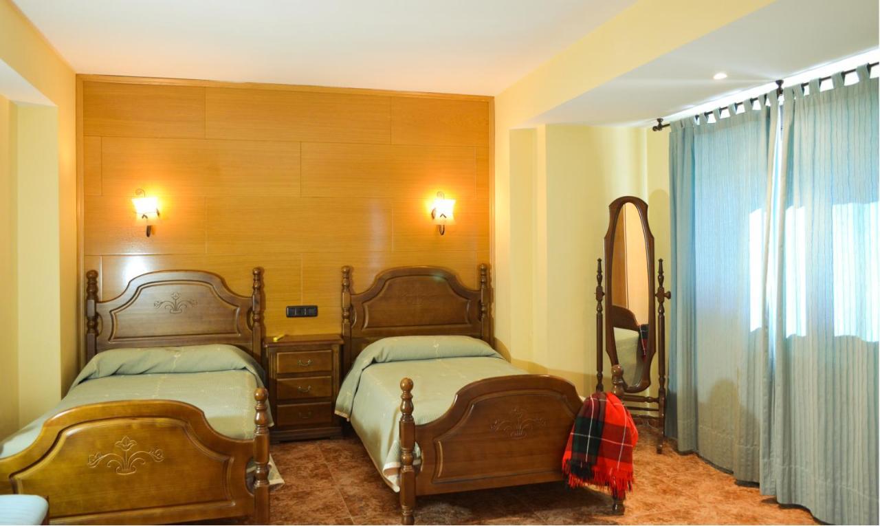 Hotel Suiza Брончалес Экстерьер фото